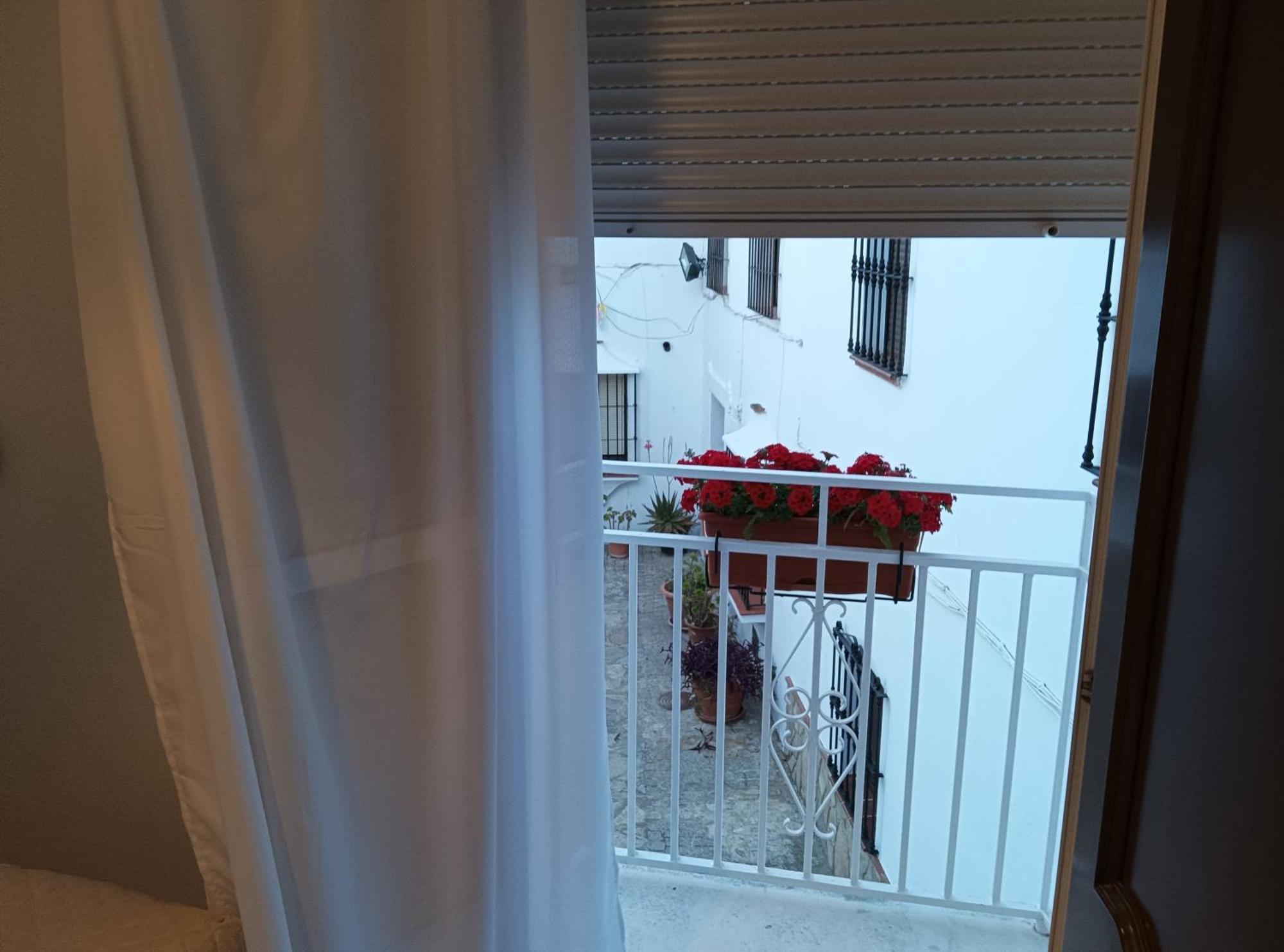 Apartamento El Patio. Setenil De Las Bodegas Dış mekan fotoğraf